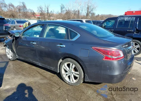 2013 Nissan Altima 3.5 Sv z USA, uszkodzony, nr VIN 1N4BL3AP3DN408424